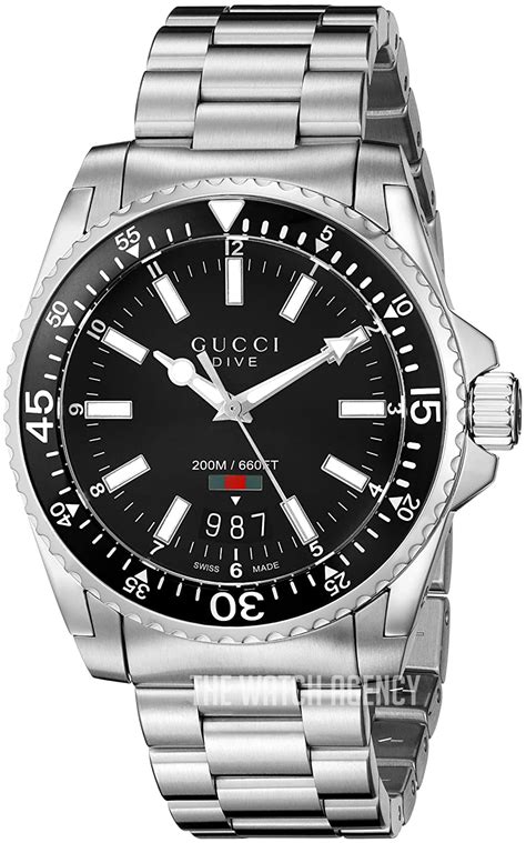 YA136301A Gucci Dive 